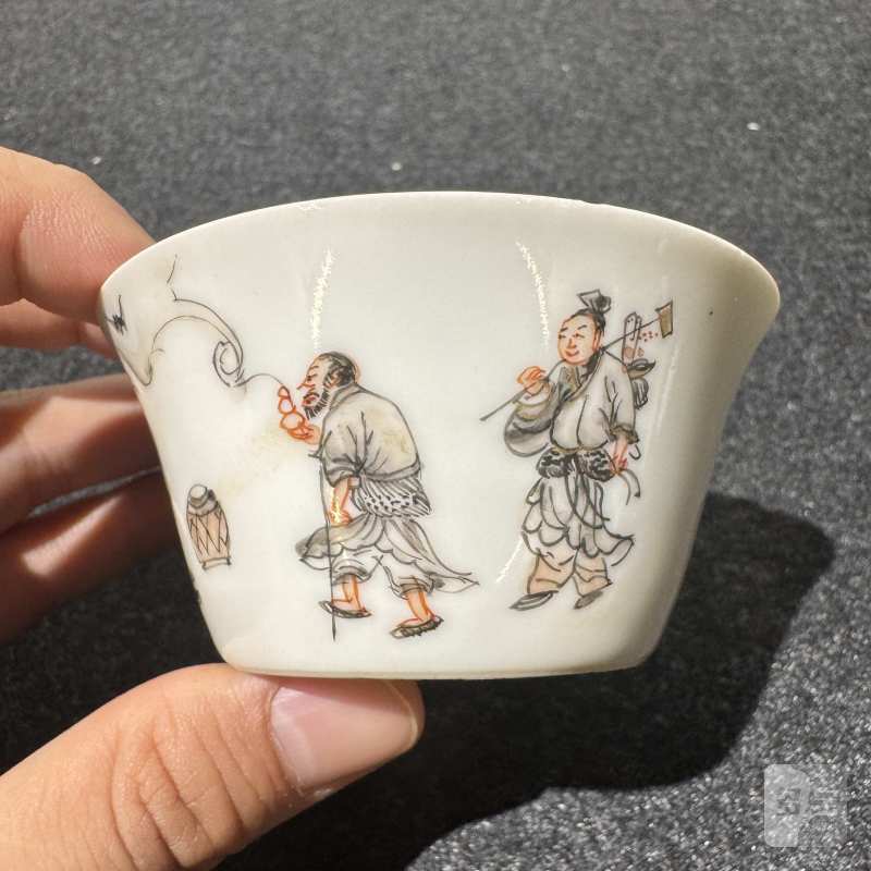 清雍正 墨彩人物故事图马蹄杯一组四件 - 图21